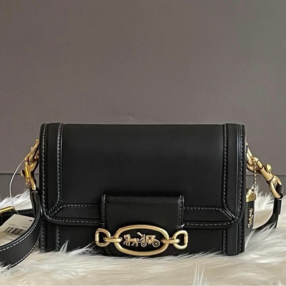 💰SOLD - C8441 - Coach Hero Crossbody - Picture 4 of 14